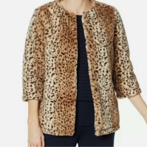 Nina Leonard Jackets & Blazers - Nina Leonard Faux Fur Leopard Jacket with Pockets Size XS